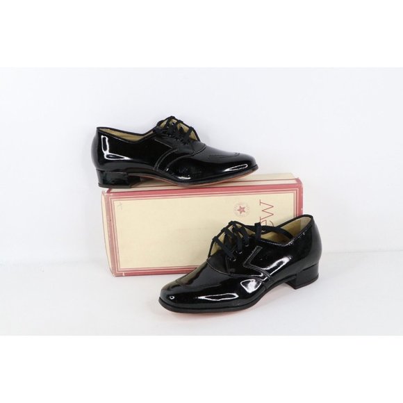 NOS Vintage 90s Streetwear Womens 9.5 B Patent Leather Chunky Heel Shoes Black